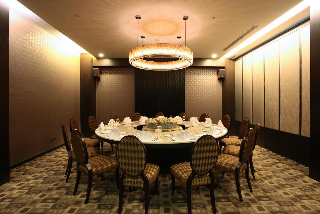 Taipung Suites Tainan Zewnętrze zdjęcie